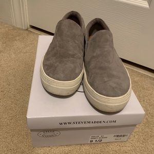 Steve Madden slip on sneakers